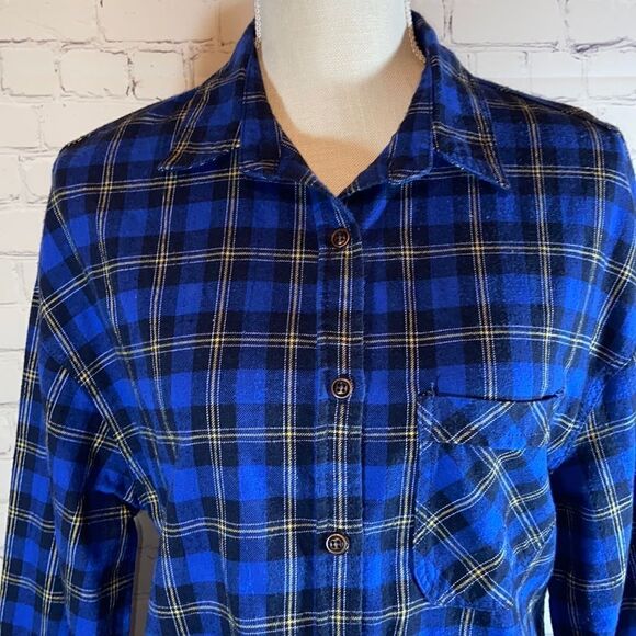 Umgee Blue Plaid Raw Fringe Hem Button Down - Picture 2 of 8